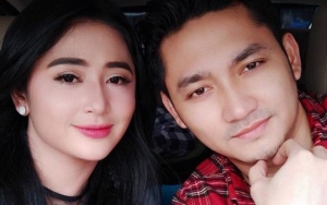 Jawab Sejumlah Pertanyaan Netter, Dewi Persik Sindir Suami?