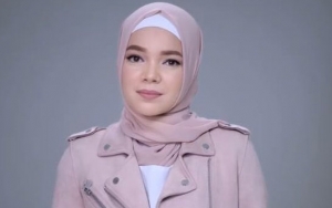 Fokus Ibadah, Dewi Sandra Ogah Ambil Banyak Job di Bulan Ramadhan