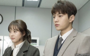 'Miss Hammurabi' Rilis Senyuman Bahagia L - Go Ara cs di Lokasi Syuting 