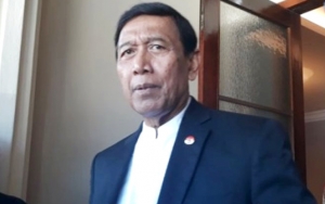 Berantas Teroris, Menko Polhukam Minta TNI Ikut Dilibatkan 
