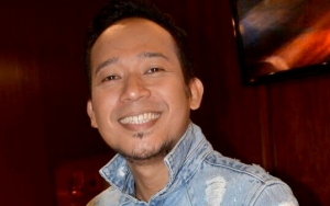Sibuk Kerja, Anak-Istri Santai Buka dan Sahur Tanpa Denny Cagur