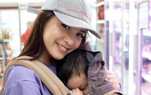 Gara-Gara 'Bonding Time', Chelsea Olivia Disebut Hamil Hingga Mirip Kanguru
