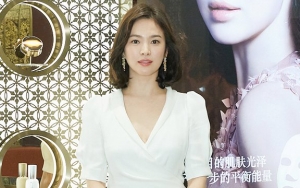 Unggah Foto Ini, Song Hye Kyo Tetap Cantik Meski Pakai Make Up Tipis   