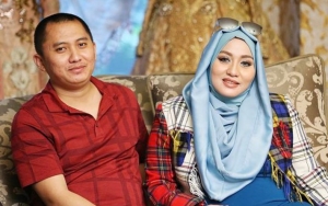 Bos First Travel Menangis Baca Pledoi, Akui Tak Berniat Menipu