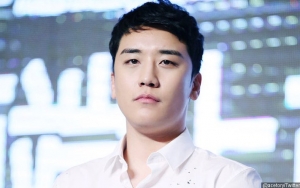 Jadi Model Global Aplikasi Kencan, Seungri Langsung Pamer Foto Ganteng
