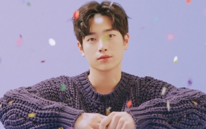 Pemotretan Ganteng, Seo Kang Joon Curhat Soal Kucingnya di Majalah Ini