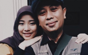Opick Beri Kado Konyol Untuk Ghania, Kesal Sang Putri Sempat Berseteru dengan Yulia?