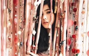 Foto Blur Hingga Cium Tembok, Isyana Sarasvati Tetap Dipuji Cantik