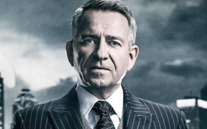 Curi Perhatian di 'Batman', Alfred Pennyworth Bakal Dibuatkan Serial