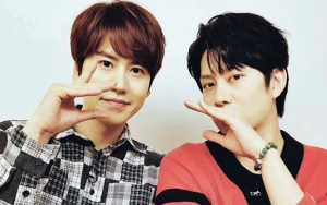 Nonton Konser Twice, Heechul dan Kyuhyun Heboh Fanboying Hingga Foto Bareng Momo Cs