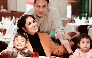 Tanpa Hadiah, Nindy Ajari Anak Makna Puasa di Bulan Ramadan