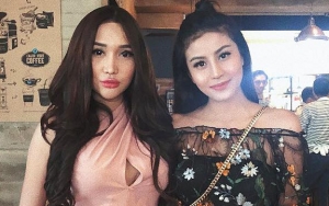 Curhat Sakitnya Datang Bulan, Awkarin Terang-Terangan Sindir Lucinta Luna