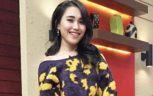Ayu Ting Ting Disebut Mirip Via Vallen, Fans Geram