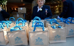 Menakjubkan, Goody Bag Royal Wedding Ditawar Hampir Rp 1 Miliar