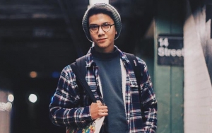 Beredar Foto Mesra Cium Wanita Diduga Iqbaal Ramadhan, Netter Ribut