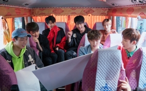iKON Jalani Hidup Pedesaan Tepi Laut di Episode Terbaru 'iKON TV'
