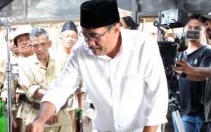 Ikut Syuting Teaser Film 'Nagabonar Reborn', Djarot Syaiful Hidayat Akting Main Catur