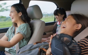 Trailer Film 'Kulari Ke Pantai' Rilis, Serunya Petualangan Marsha Timothy cs Demi Berselancar
