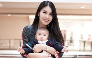 Bikin Gemas saat Lidahnya Dibersihkan, Bayi Sandra Dewi Ternyata Punya Banyak Fans