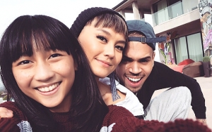Lagi, Agnes Monica Kepergok Mesra dengan Chris Brown