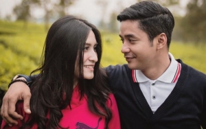 Unggah Foto Kekasih dan Tulis Bismillahirrohmanirrohim, Adly Fairuz Segera Menikah?