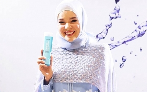 Bukan Penggemar Bola, Dewi Sandra Akui Terinspirasi Sosok Pesepakbola Satu Ini
