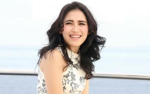 Biasa Dihujat, Unggahan Ayu Ting Ting Ini Bikin Netter Mewek