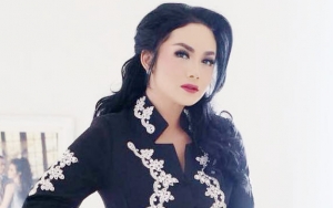 Unggah Video Buka Puasa di Tanah Suci, Makeup Krisdayanti Tuai Cibiran Netter 