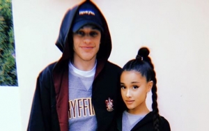 Putus dari Mac Miller, Ariana Grande Pamer Kemesraan dengan Pete Davidson