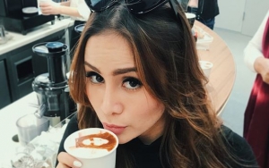 Sering Disebut Mirip, Momo Geisha dan Wulan Guritno Buktikan 'Kembar'