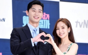 Serasi Banget, Manisnya Park Seo Joon dan Park Min Young di Poster Baru 'Why, Secretary Kim?'