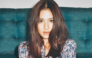 Unggah Foto Liburan ke Spanyol, Ibunda Mikha Tambayong Curi Perhatian Netter