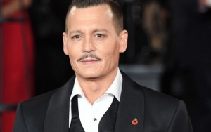 Foto Terbarunya Viral, Johnny Depp Tampak Kurus dan Mengkhawatirkan