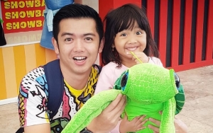 Jalani Proses Perceraian dengan Liza Elly, Nicky Tirta Bawa Anak ke Australia