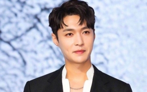 Lay EXO Bocorkan Tengah Persiapkan Album Solo Ketiga, Fans Heboh