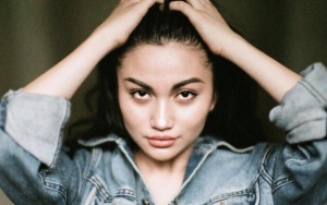 Dihujat Usai Unggah Foto Merokok, Ariel Tatum Serang Balik Netter