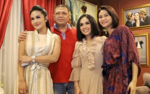 Hujan Duit 'Saweran' di Rumah Krisdayanti, Netter Sindir Tak Mau Kalah dari Anang-Ashanty