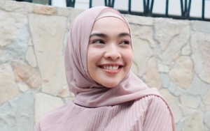 Kocak, Tika Bravani Unggah Foto Pemeran 'TOP' Kepanasan Aduk Dodol