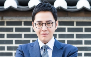 Ditantang Han Ye Ri, Jang Geun Suk Gabung Aksi Ice Bucket Challenge 