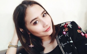 Sukses Seimbangkan Karier dan Kuliah, Prilly Latuconsina Dapat Hadiah Istimewa