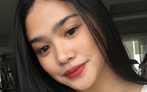 Putri Mulan Jameela Unggah Foto Wisuda SMA, Netter Salfok Perut Buncit