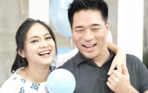 Rayakan Hari Jadi Pernikahan ke-4, Rini Yulianti Makan Malam Romantis Bareng 'Oppa'