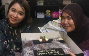 Didandani Layaknya Bridal Shower Saat Ultah, Adik Ayu Ting Ting Akan Segera Menikah?