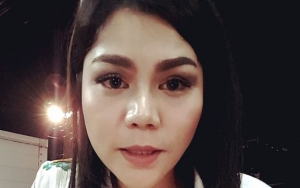 Siapkan Uang dan Perhiasan Untuk Sang Bunda, DJ Butterfly Bikin Mewek