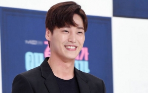 Lee Tae Hwan Siap Ganggu Hubungan Park Seo Joon - Park Min Young di 'Why, Secretary Kim?'