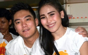 'Dimsum Martabak' Akhirnya Tayang, Netter Kritik Akting Ayu Ting Ting-Boy William
