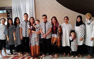 Diajak Liburan ke Amerika, Babysitter Anak Ashanty Unggah Foto Kece di Hollywood