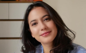 Pevita Pearce Akhirnya Unggah Foto Lebaran, Netter Soroti Tangan Kakak Ipar