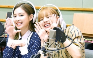 Merasa Dihalangi Saat Memotret Jennie, Fans Black Pink dari Tiongkok Kepergok Umpat Lisa?