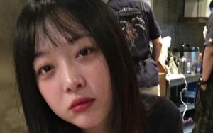 Nangis Saat Live di Instagram, Postingan Sulli Ini Bikin Fans Khawatir